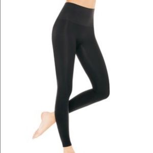 NWT SPANX Red Hot Shaping Leggings, XL